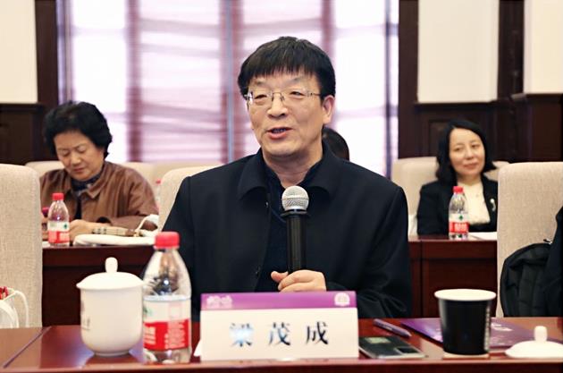 http://www.dfll.tsinghua.edu.cn/__local/3/AF/0C/E7693E345BC97421061EAD01EC5_B1D9C4A9_8C6F.jpg